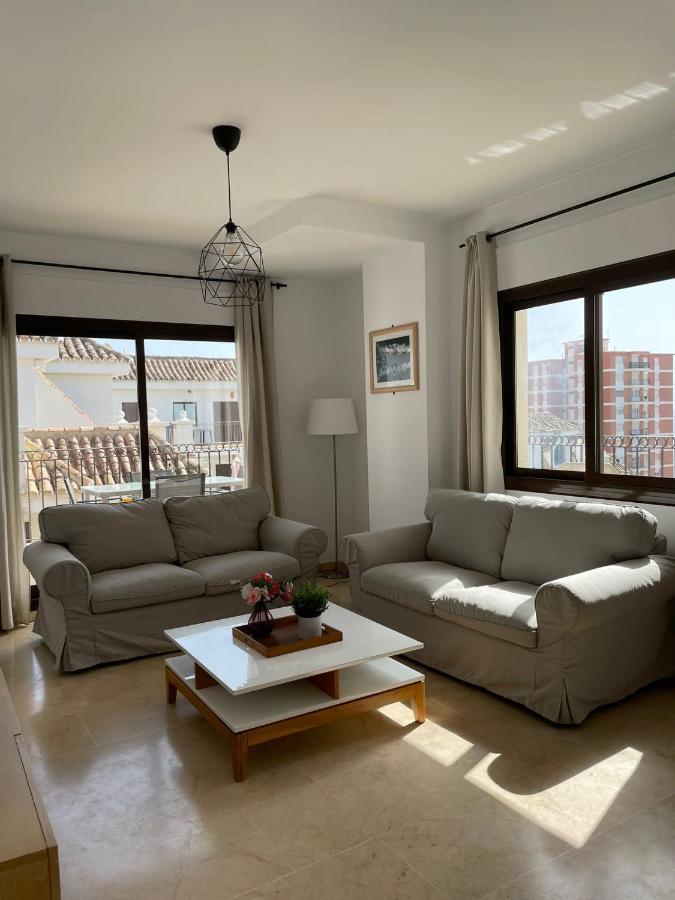 Penthouse Marina La Duquesa Apartment มานิลบา ภายนอก รูปภาพ