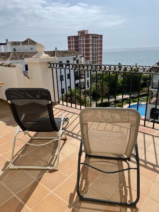 Penthouse Marina La Duquesa Apartment มานิลบา ภายนอก รูปภาพ
